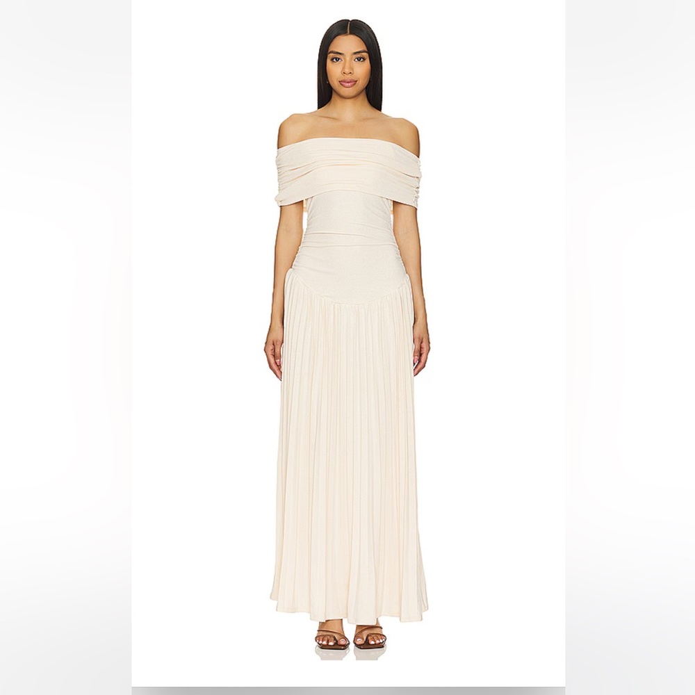 FIELD OF DREAMS DRESS IN OATMEAL
LIONESS size XS viral maternity picture dress